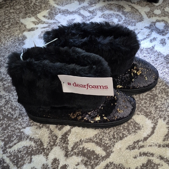 Dearfoams Black Sequin Fur Slippers - Picture 1 of 3